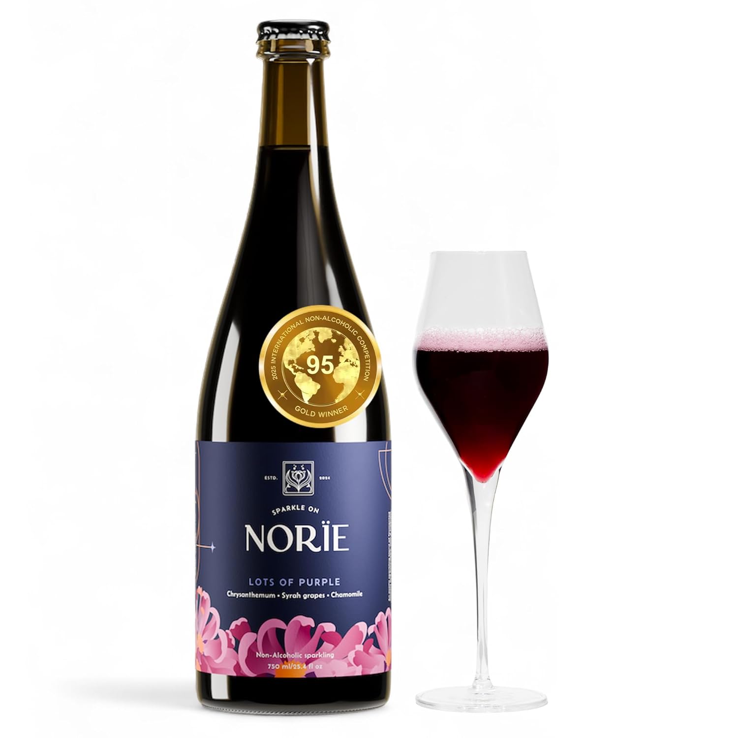 Norïe non-alcoholic sparkling wine bottle with floral and berry accents